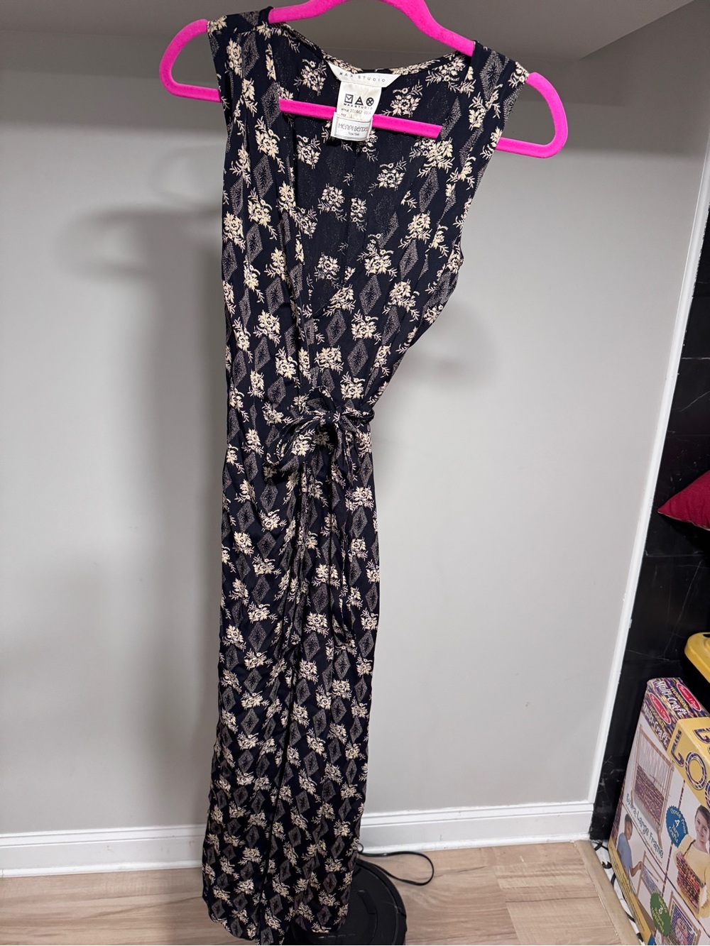 Max Studio Vintage Sleeveless Black Floral jumpsuit with Tie Waist